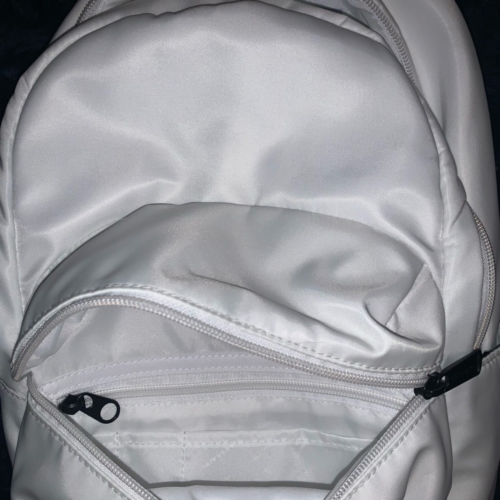 Champion Backpack - Picture 2 of 4